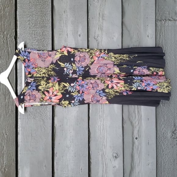 097 FREE PEOPLE Back Yard Party Printed Tunic Mini Dress Black Floral sz S - Picture 6 of 12